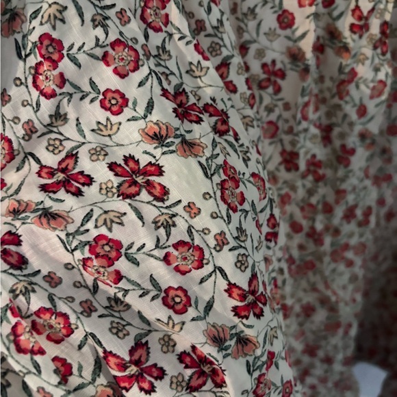 Max Studio Red and White Floral Maxi Dress - Picture 2 of 6